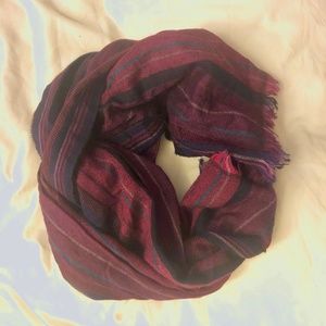 Cozy Scarf with Subtle Pattern